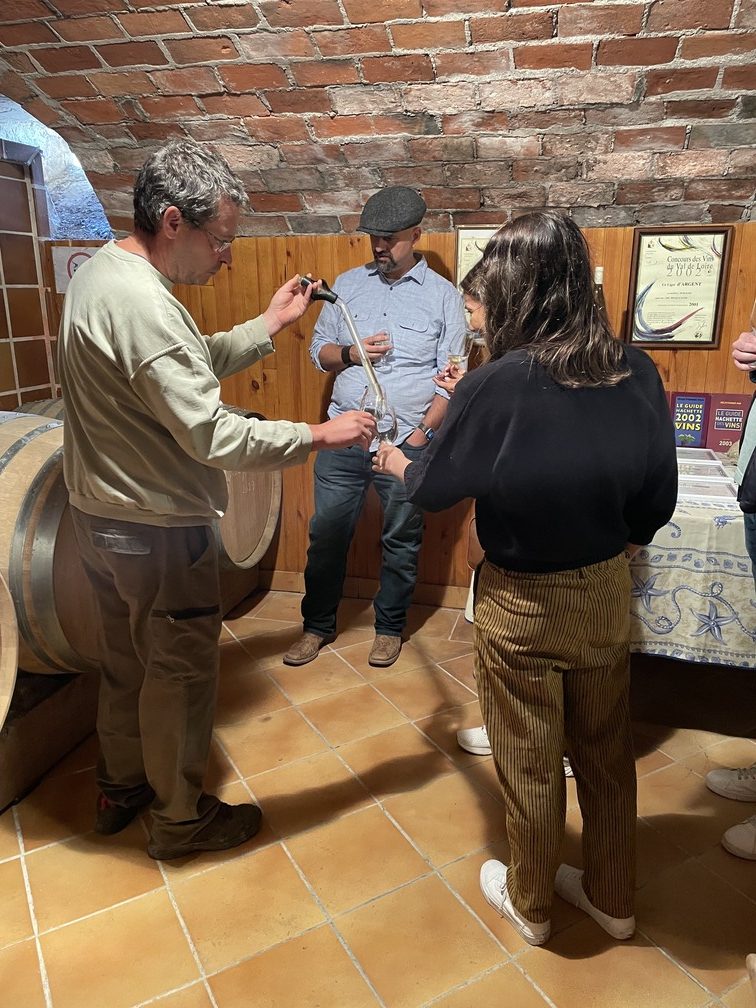 how-to-choose-wine-excursions-from-paris