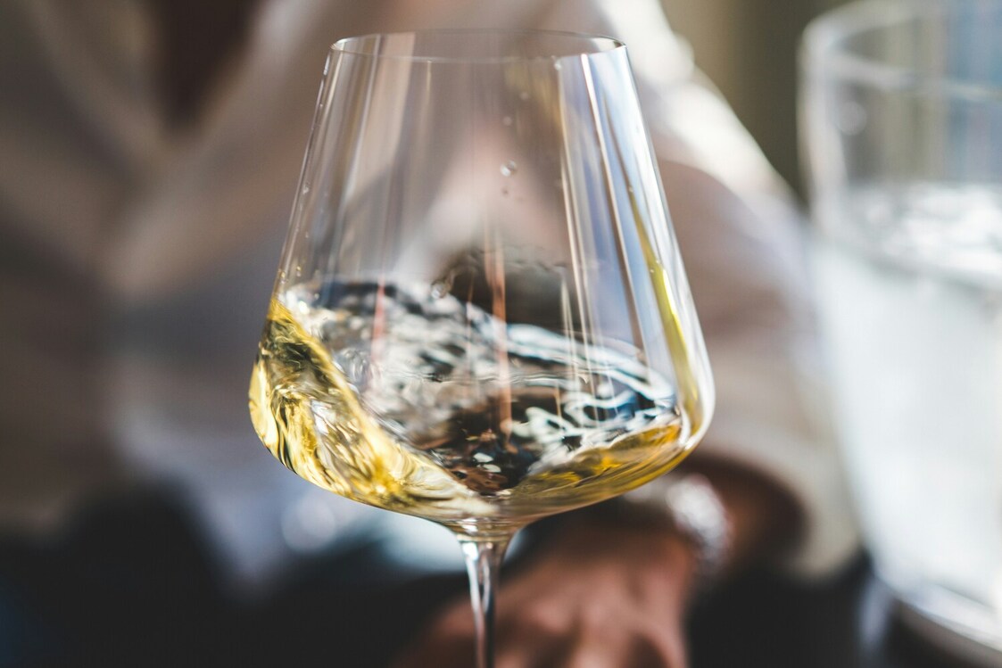 wine-experiences-from-paris